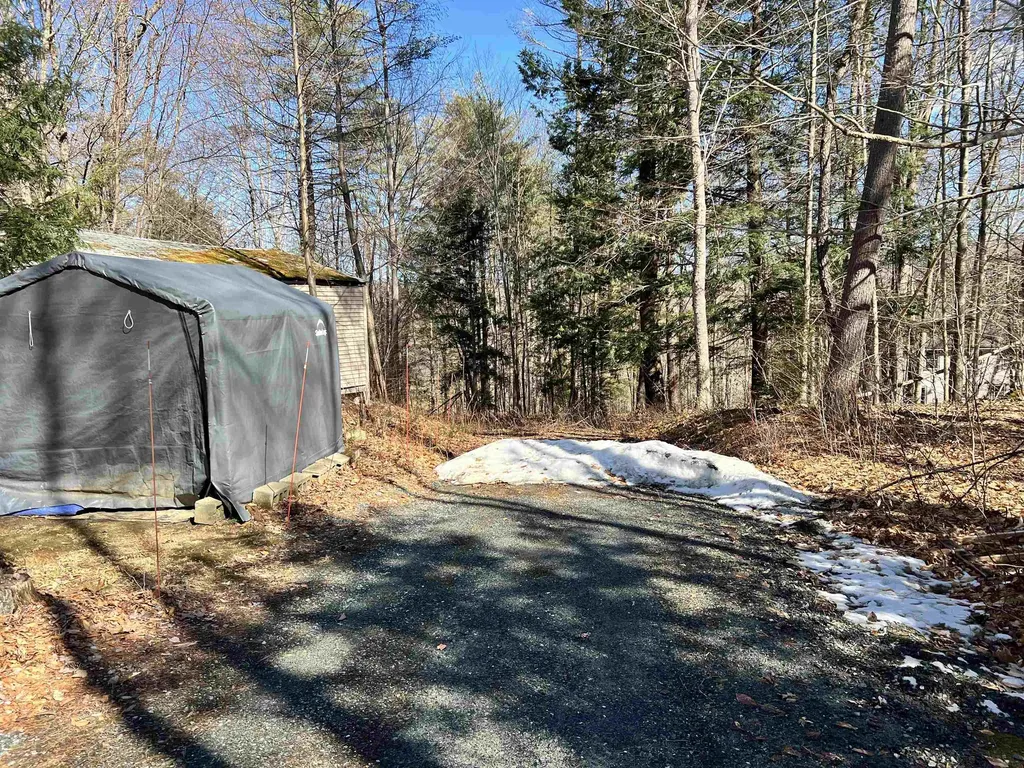 00 Snow Lane Windsor VT 05089