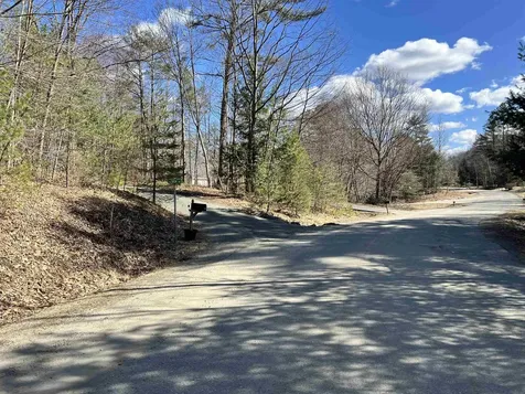 00 Snow Lane Windsor VT 05089