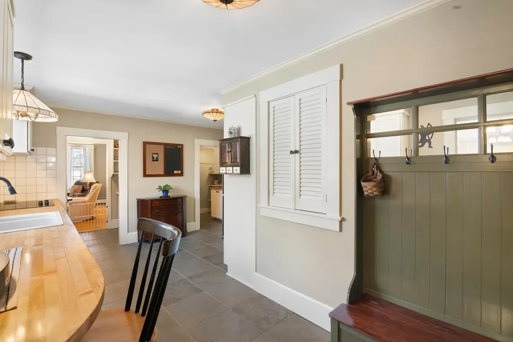 301 Maple Street Brattleboro VT 05301