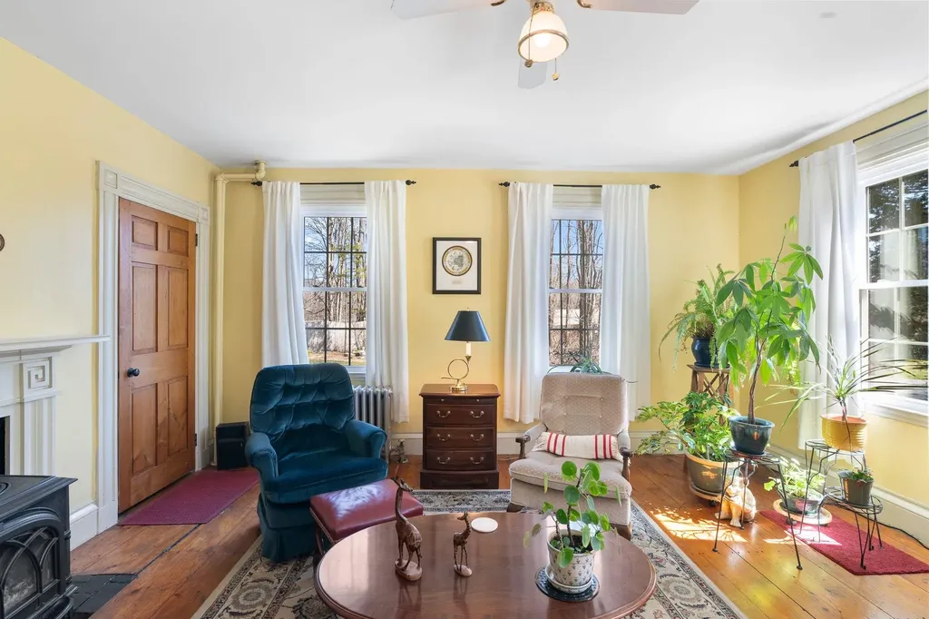 301 Maple Street Brattleboro VT 05301