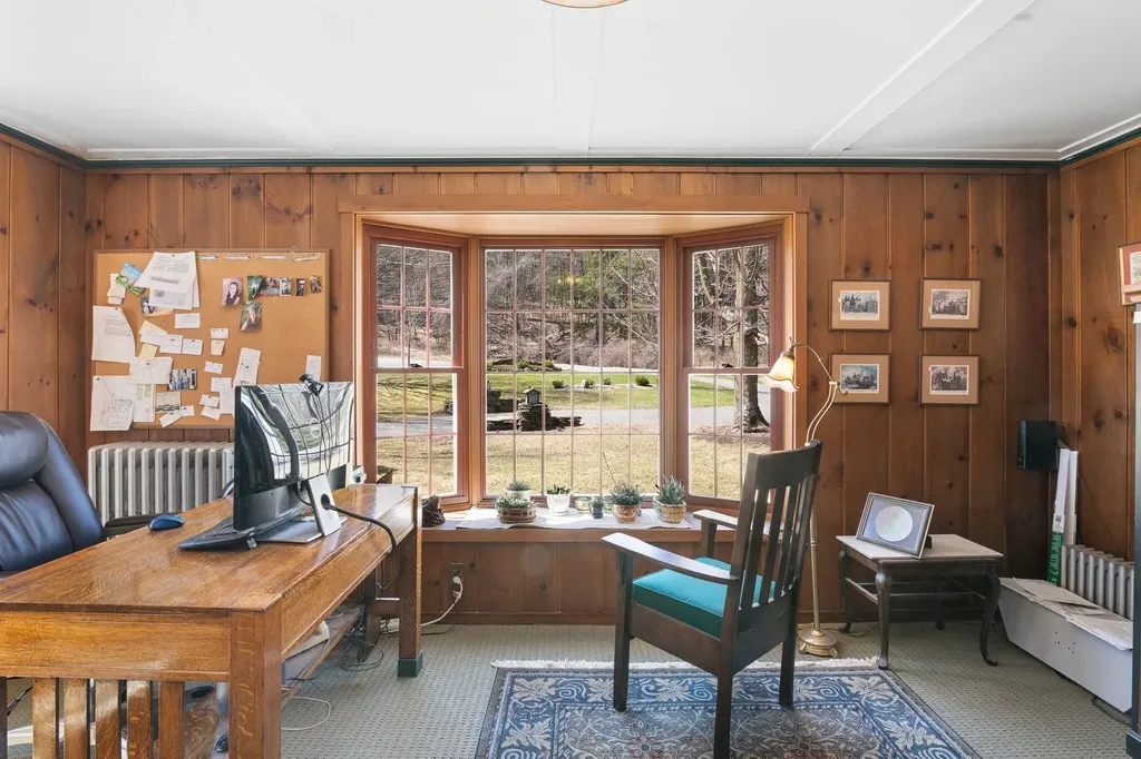 301 Maple Street Brattleboro VT 05301