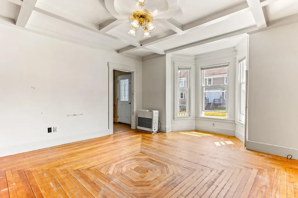 32 Mill Street Rochester NH 03867