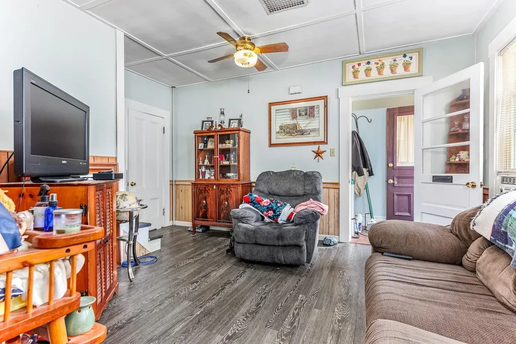 32 Mill Street Rochester NH 03867