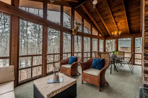 28 Bluffs Boulevard Ossipee NH 03864