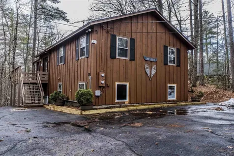28 Bluffs Boulevard Ossipee NH 03864