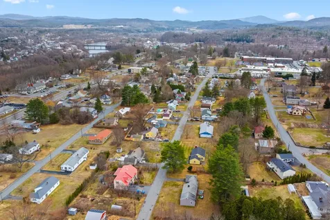 210 Hanover Street Hartford VT 05001