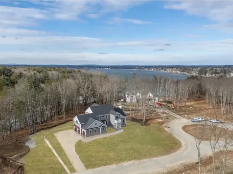 71 Shipwright Way Newington NH 01301