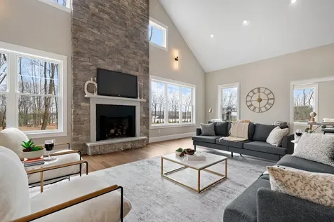 71 Shipwright Way Newington NH 01301