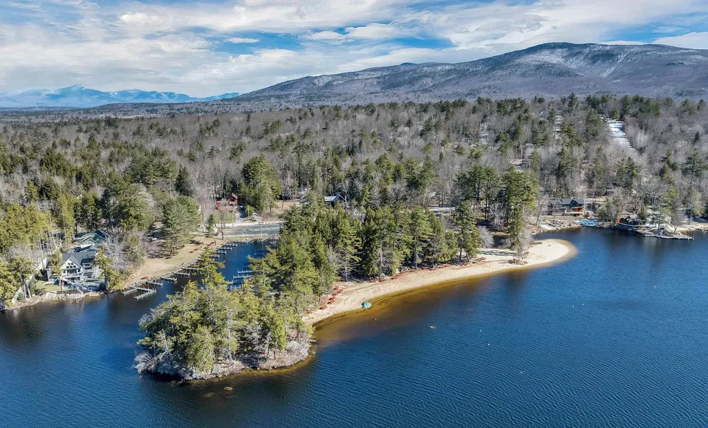 0 States Landing Road Moultonborough NH 03254