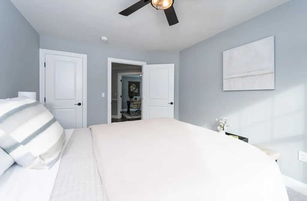 28 Village Way Northfield NH 03276