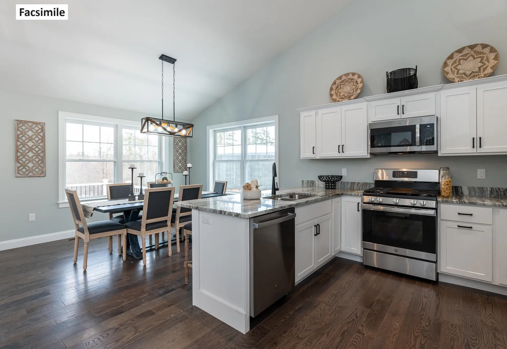 12 Village Way Northfield NH 03276