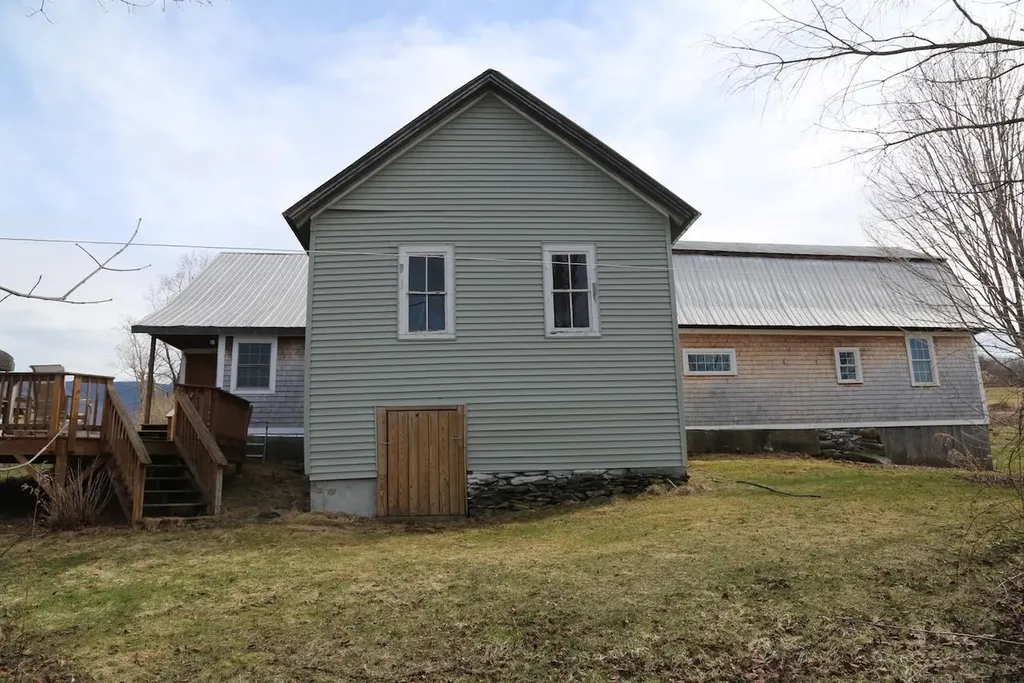 3308 Lower Pleasant Valley Road Cambridge VT 05444