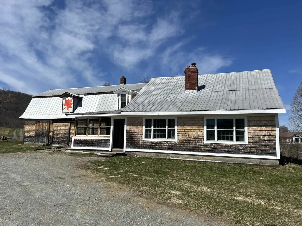 3308 Lower Pleasant Valley Road Cambridge VT 05444