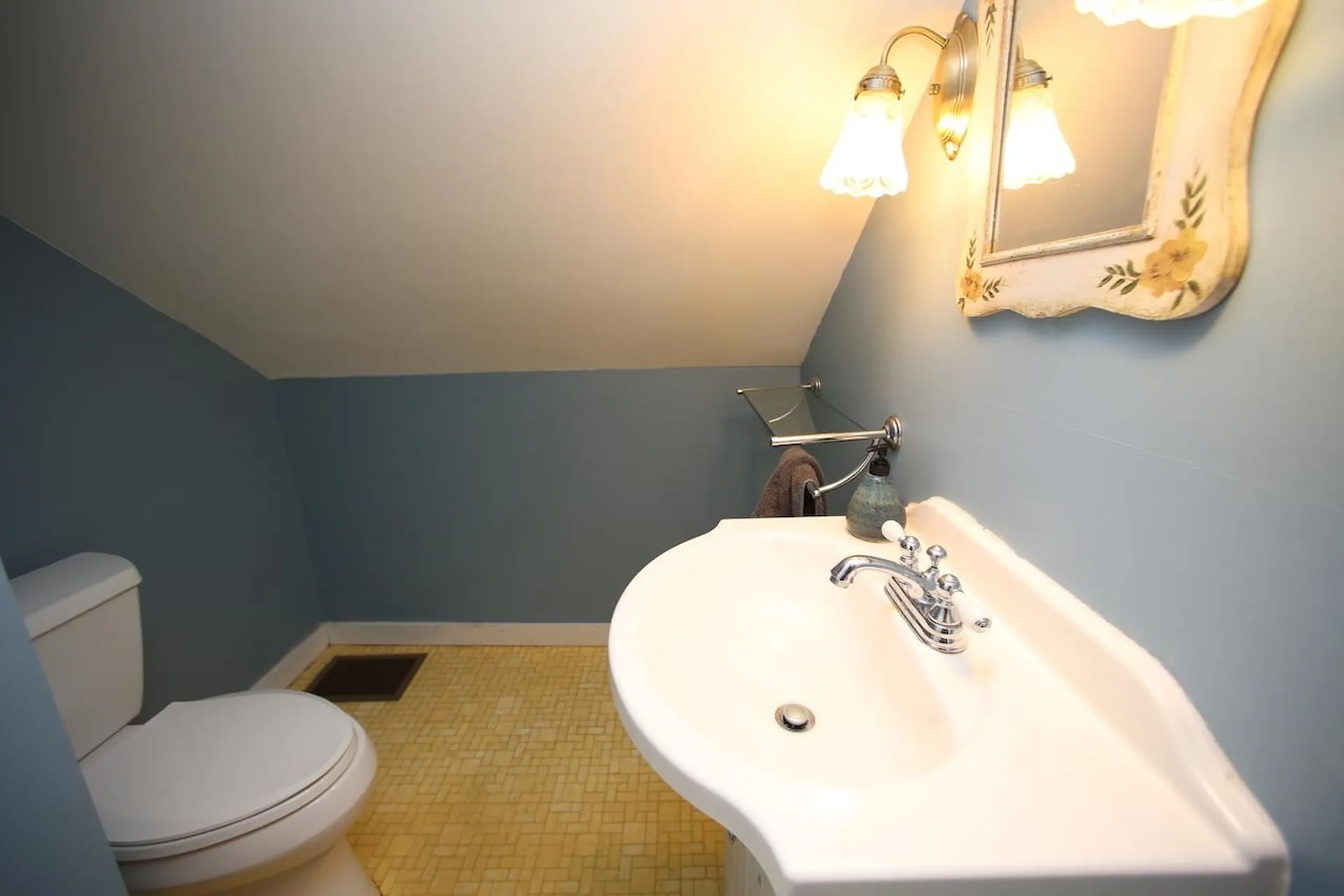 3308 Lower Pleasant Valley Road Cambridge VT 05444