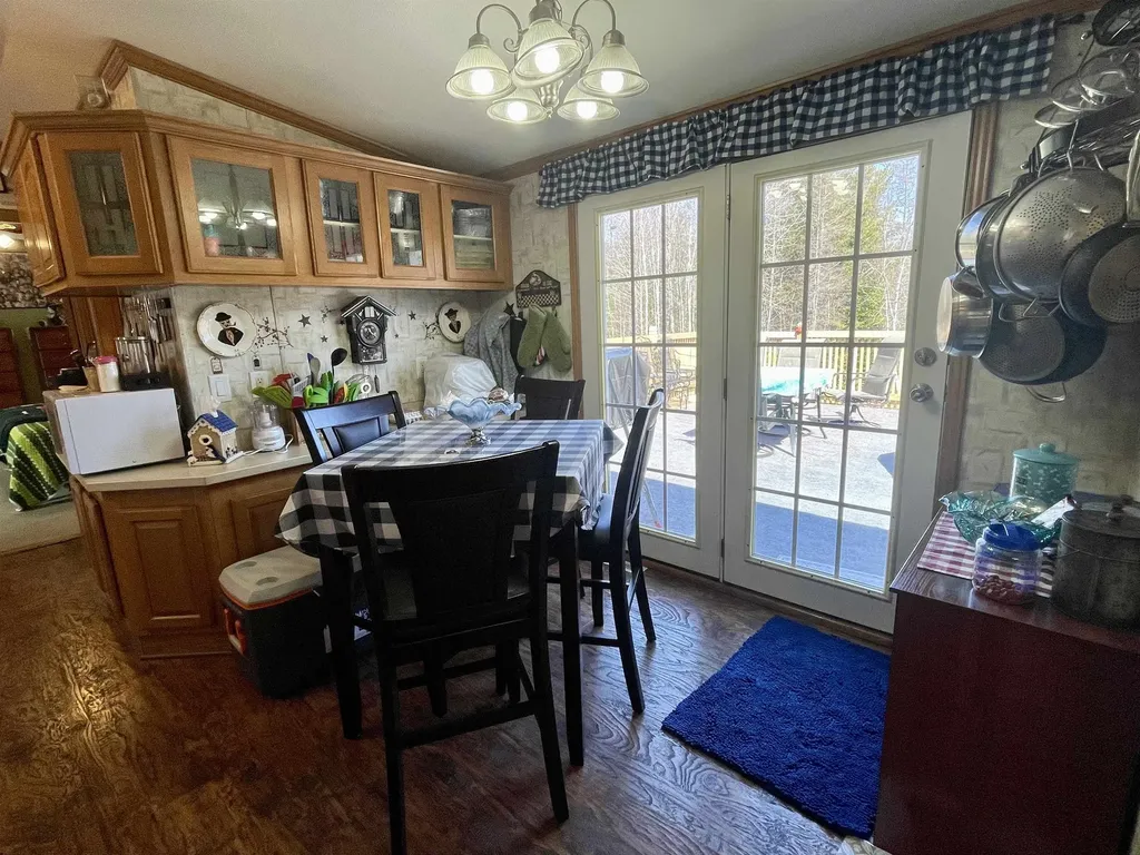 141 Autumn Lane Lyndon VT 05851