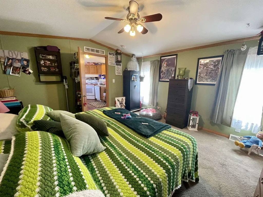 141 Autumn Lane Lyndon VT 05851