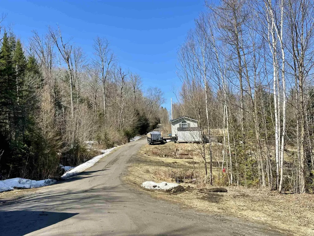 141 Autumn Lane Lyndon VT 05851