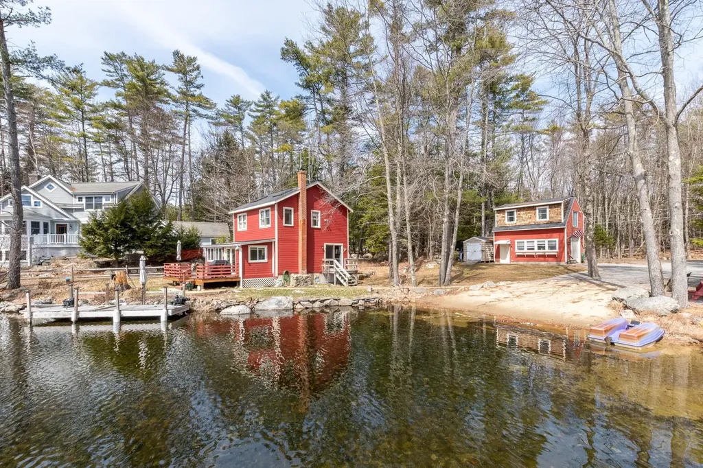 18 Chicadee Lane Meredith NH 03253