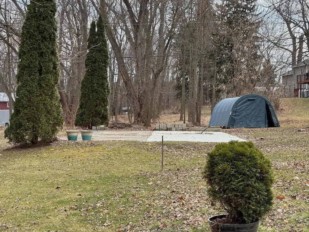 49 Hathaway Inn Drive St. Albans Town VT 05478