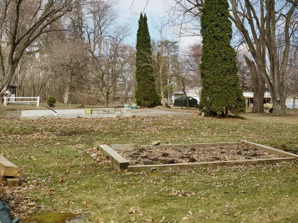 49 Hathaway Inn Drive St. Albans Town VT 05478