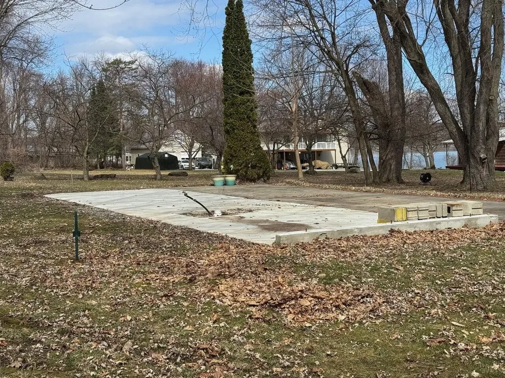 49 Hathaway Inn Drive St. Albans Town VT 05478