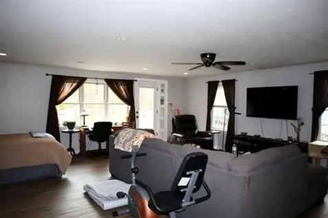 12 Woodside Lane Rochester NH 03867