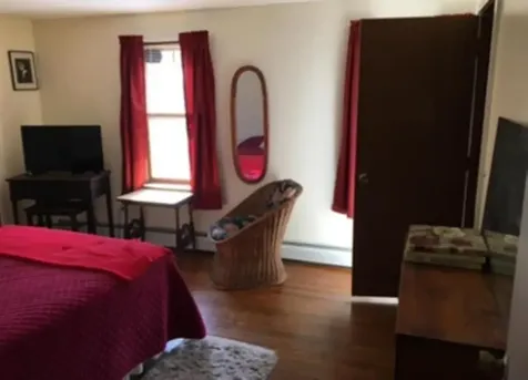 12 Woodside Lane Rochester NH 03867
