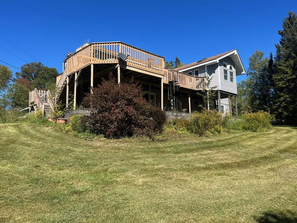 15 Forbes Hill Road Colebrook NH 03576