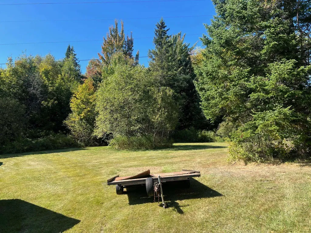 15 Forbes Hill Road Colebrook NH 03576