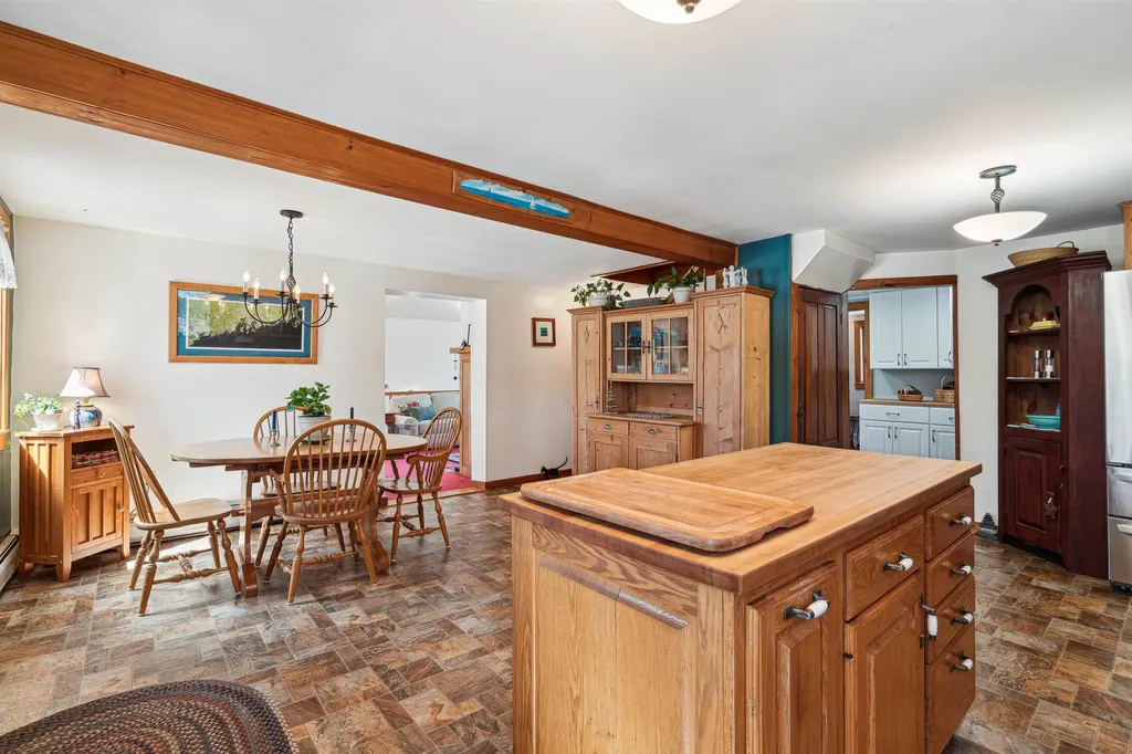 1217 Turkey Hill Road Corinth VT 05039