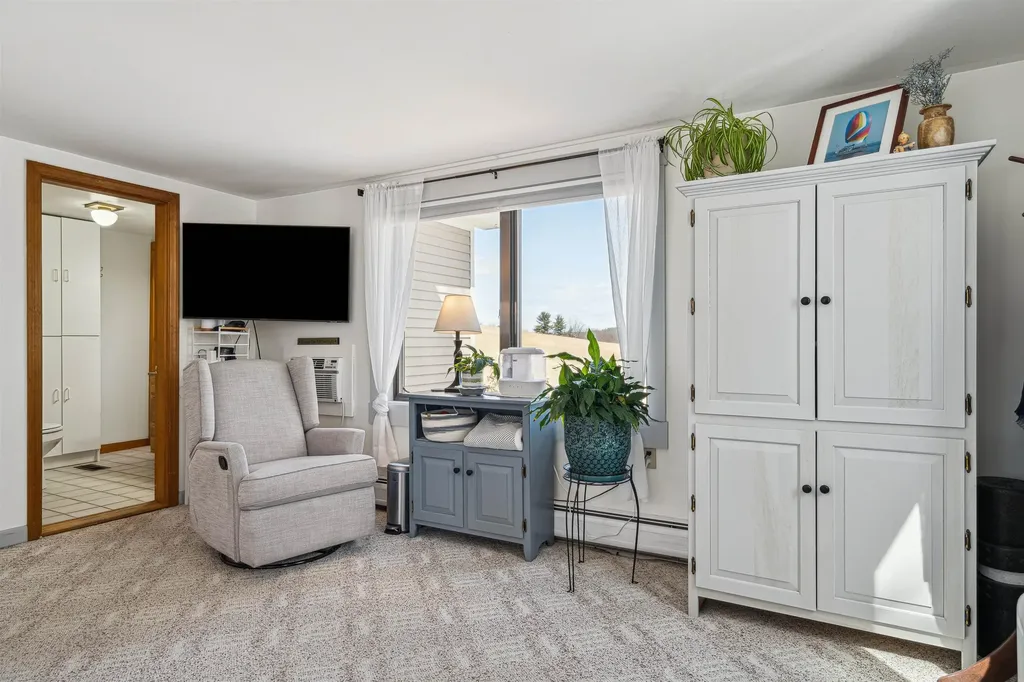 1217 Turkey Hill Road Corinth VT 05039