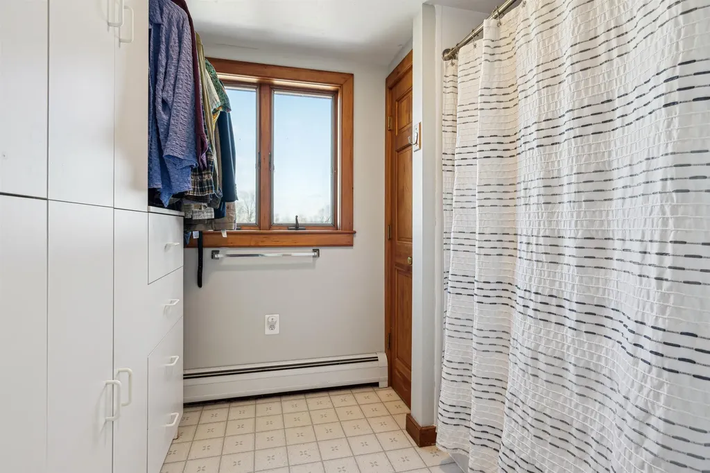 1217 Turkey Hill Road Corinth VT 05039