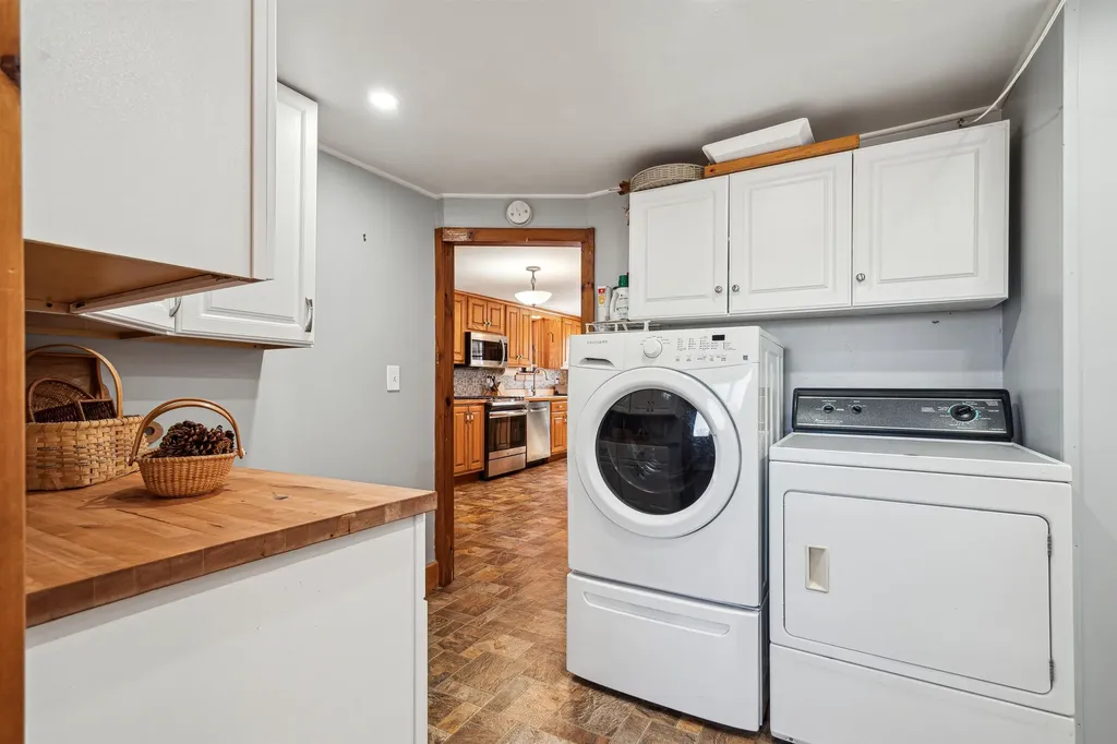 1217 Turkey Hill Road Corinth VT 05039