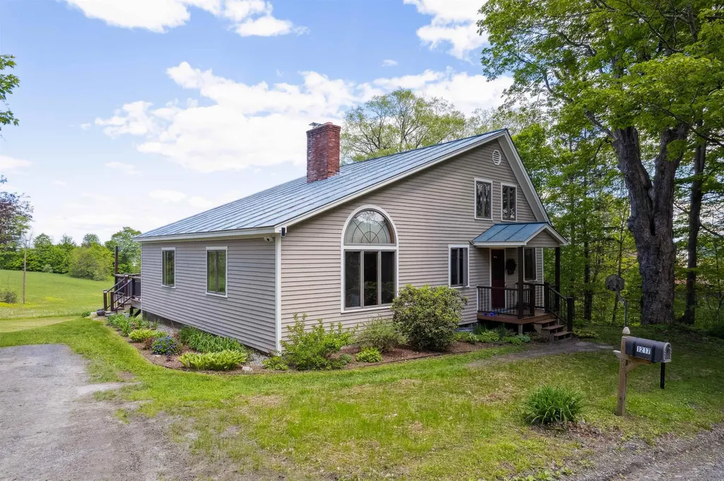 1217 Turkey Hill Road Corinth VT 05039