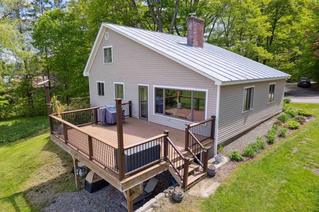 1217 Turkey Hill Road Corinth VT 05039