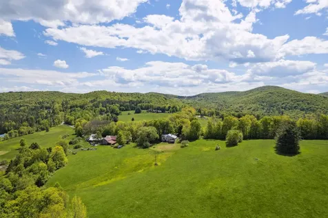 1217 Turkey Hill Road Corinth VT 05039