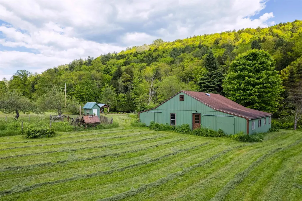 480 Vt-110 Tunbridge VT 05077