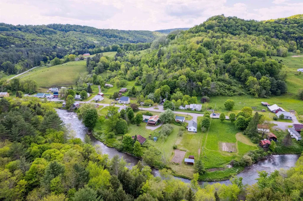 480 Vt-110 Tunbridge VT 05077