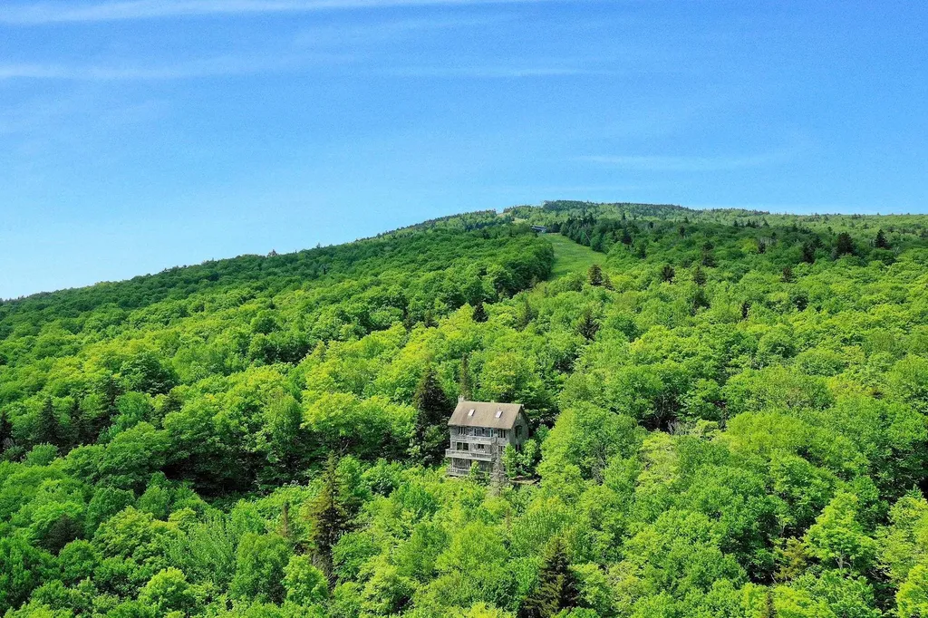 1300 Mountain Road Ludlow VT 05149
