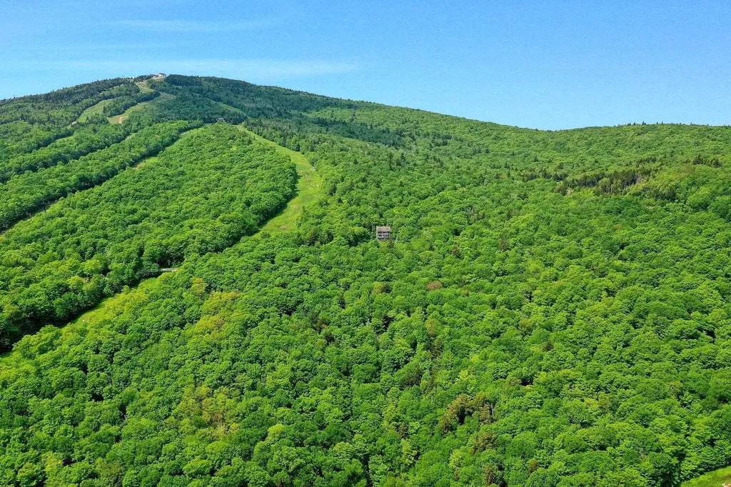 1300 Mountain Road Ludlow VT 05149