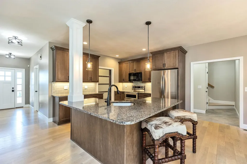 90 Cedar Crest Lane Auburn NH 03032