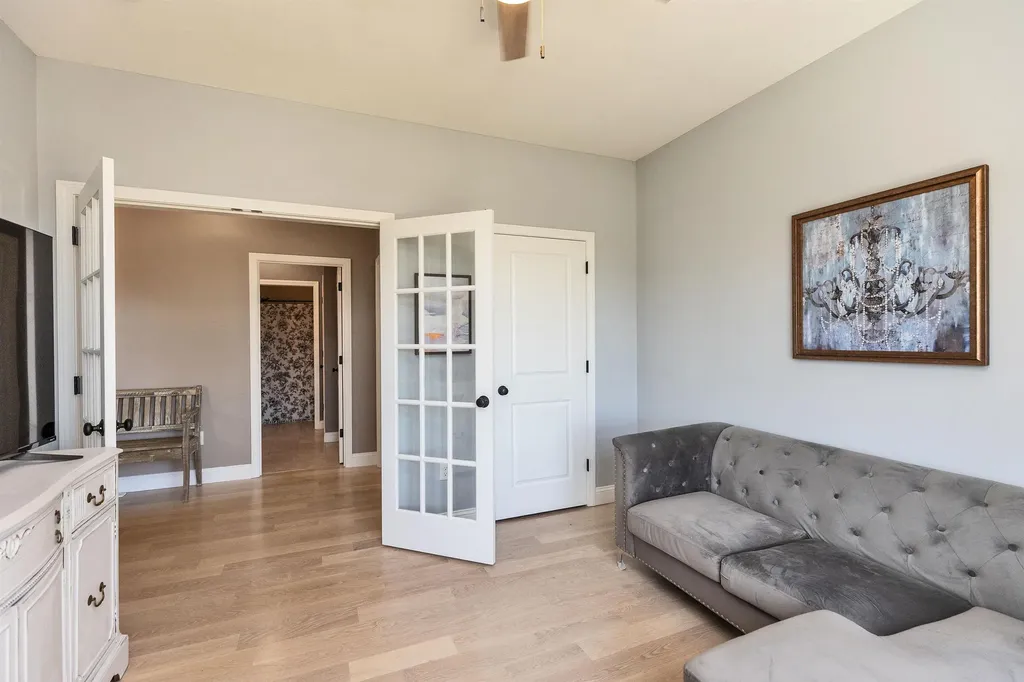90 Cedar Crest Lane Auburn NH 03032
