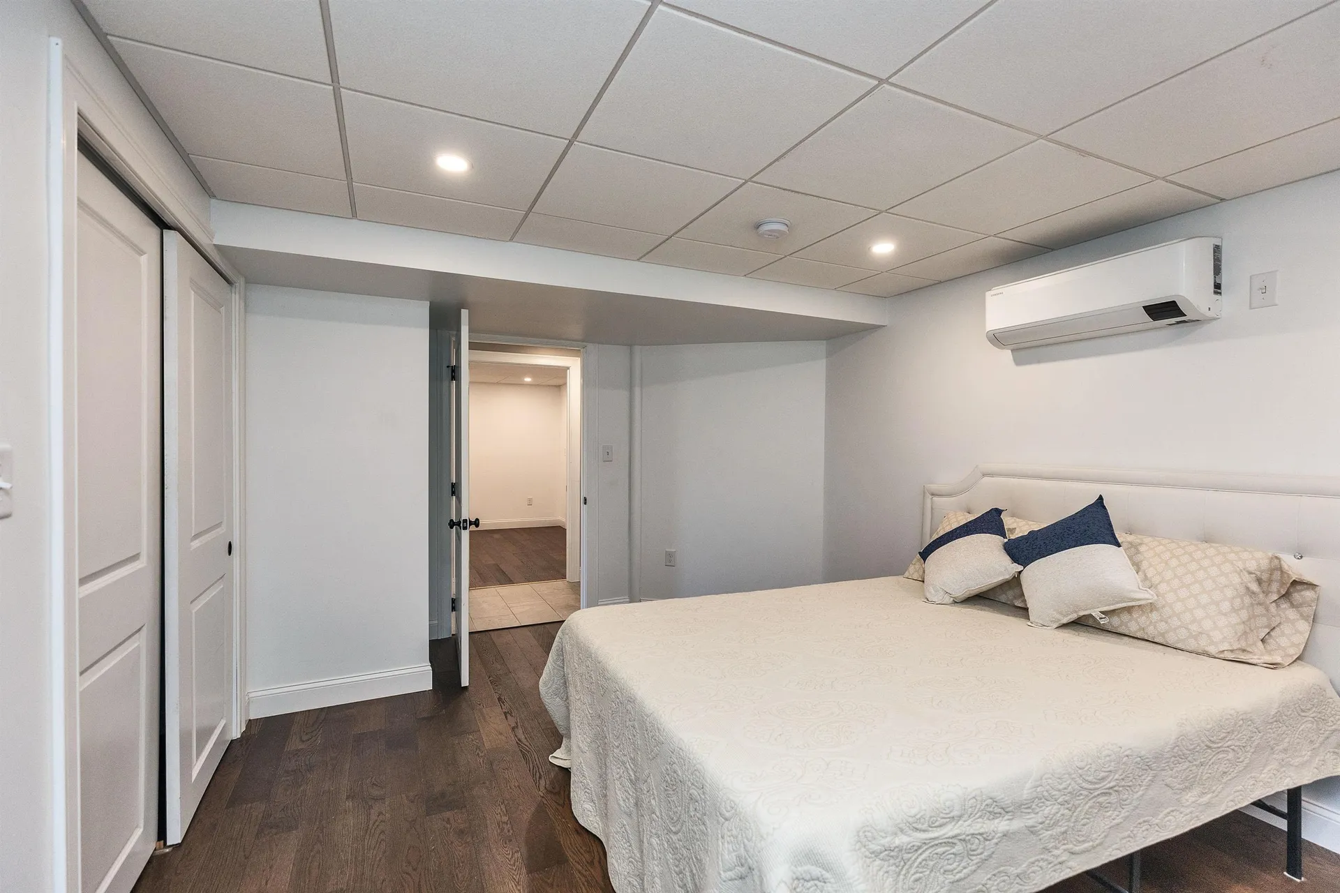 90 Cedar Crest Lane Auburn NH 03032