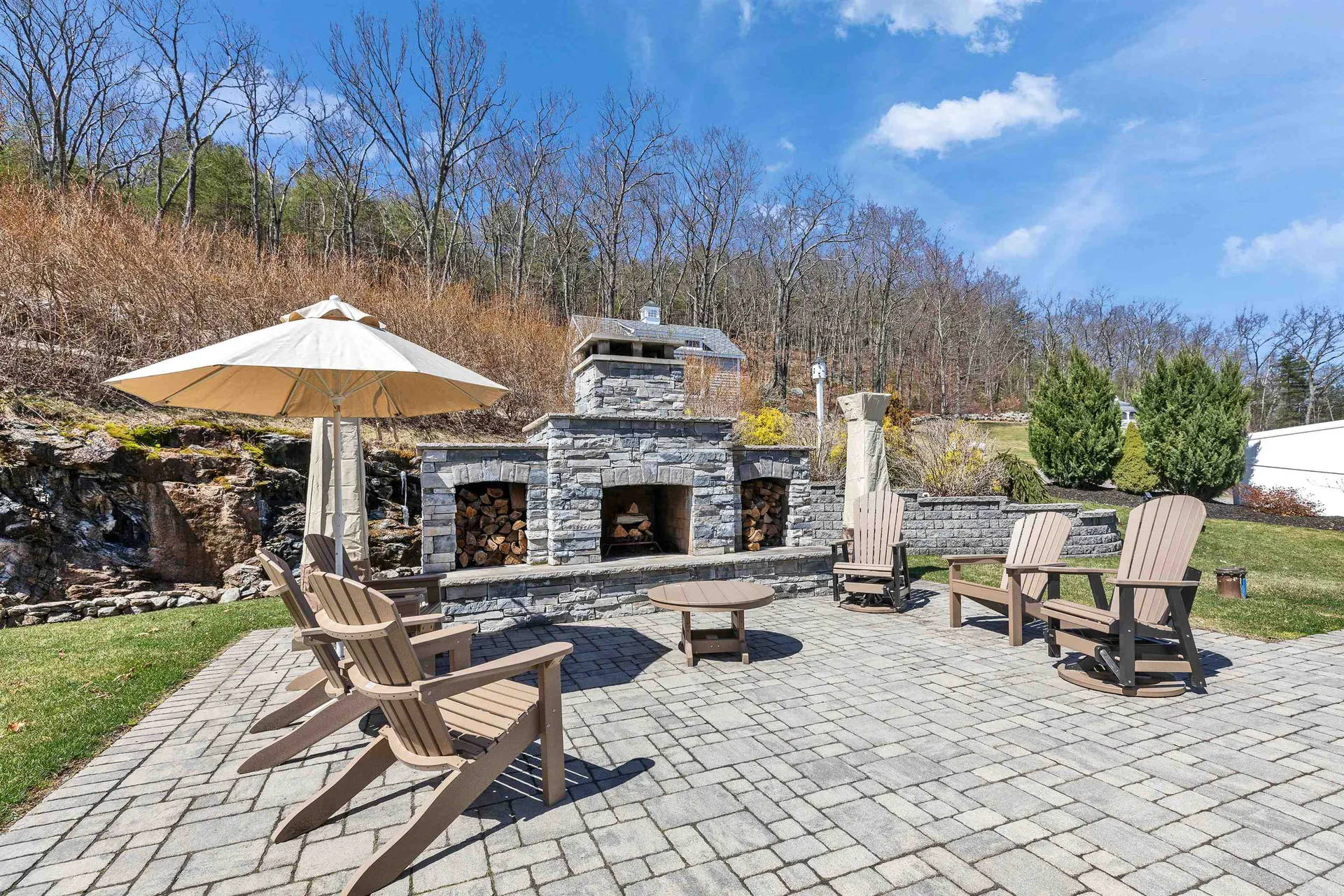 90 Cedar Crest Lane Auburn NH 03032