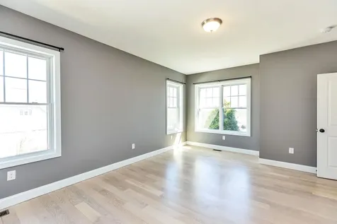 90 Cedar Crest Lane Auburn NH 03032