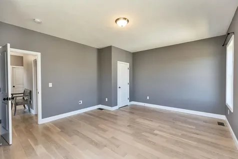 90 Cedar Crest Lane Auburn NH 03032