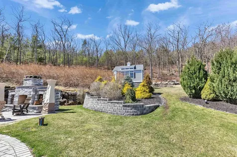 90 Cedar Crest Lane Auburn NH 03032