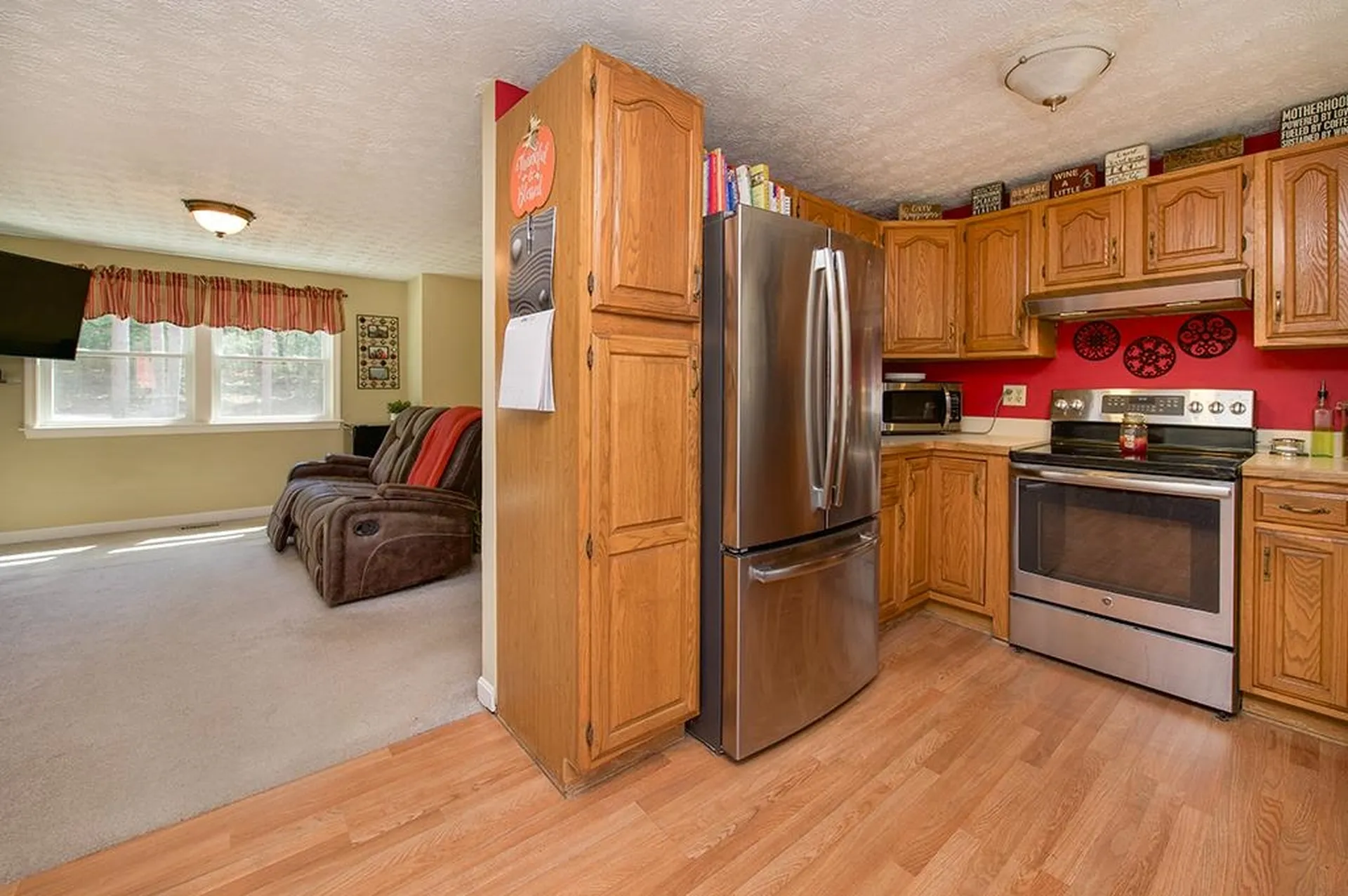 5 Phillipswood Road Sandown NH 03873