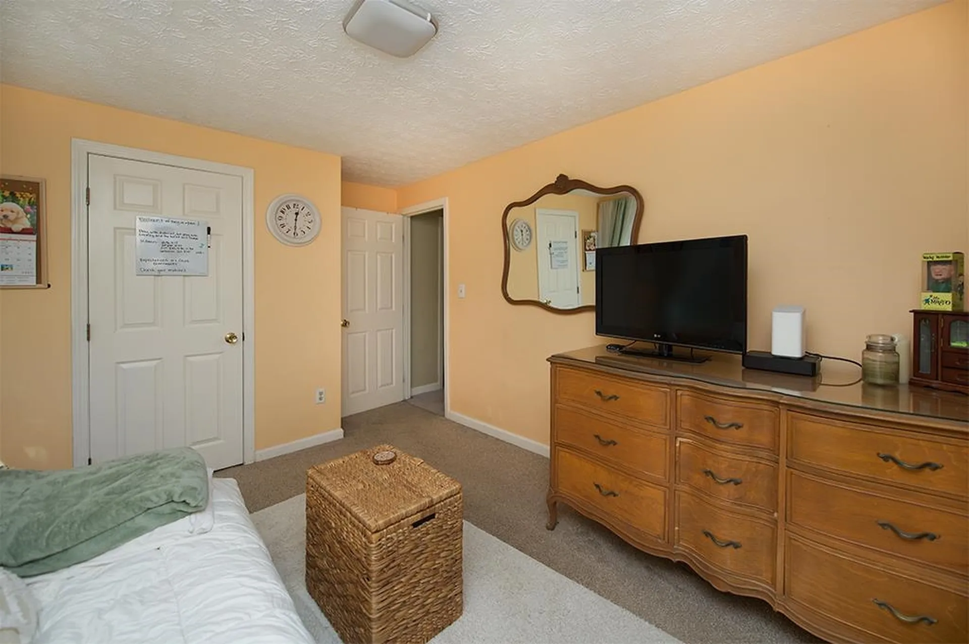 5 Phillipswood Road Sandown NH 03873