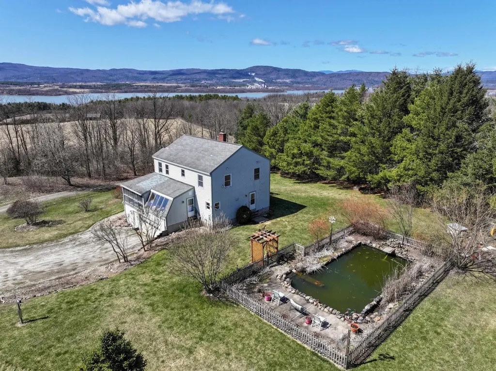 1434 Smith Street Shoreham VT 05770